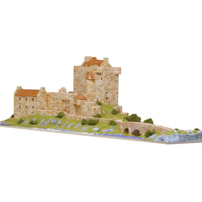 Eilean Donan Castle Model Kit