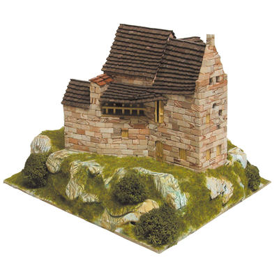 Small Refuge HO Model Kit