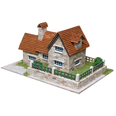 Chalet Building Set Model Kit